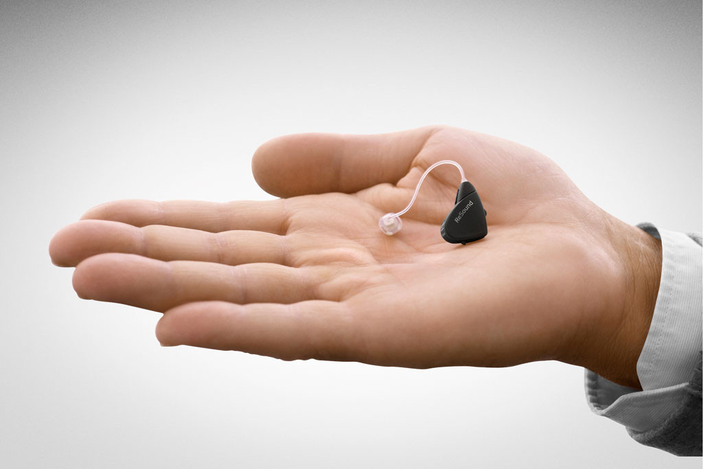Resound-alera-small-wireless-digital-hearing-aid