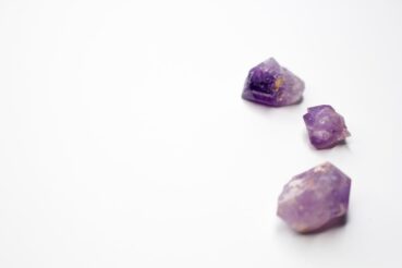 Best Crystals & Stones For Manifesting Love (And How To Use Them)